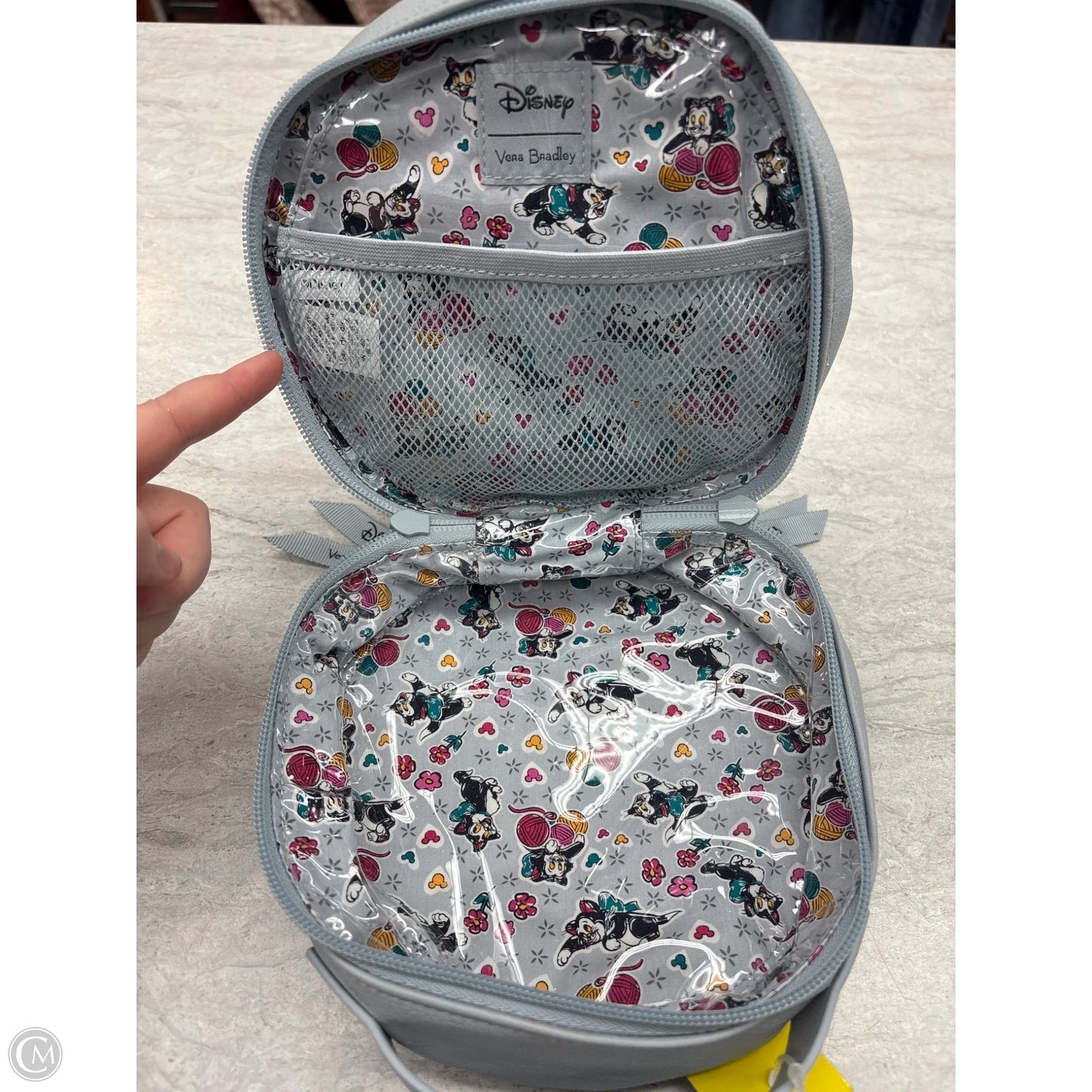Makeup Bag By Vera Bradley, Size: Medium