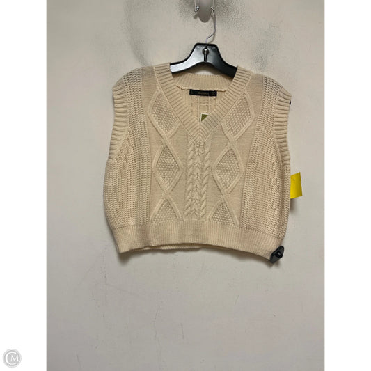 Vest Sweater By Clothes Mentor In Cream, Size: L