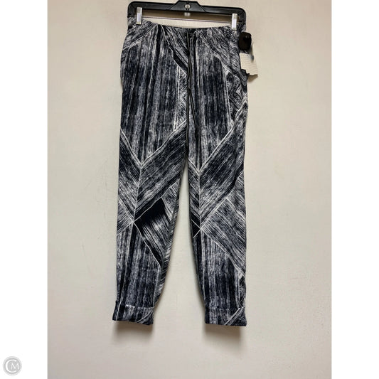 Athletic Pants By Lululemon In Black & White, Size: 4
