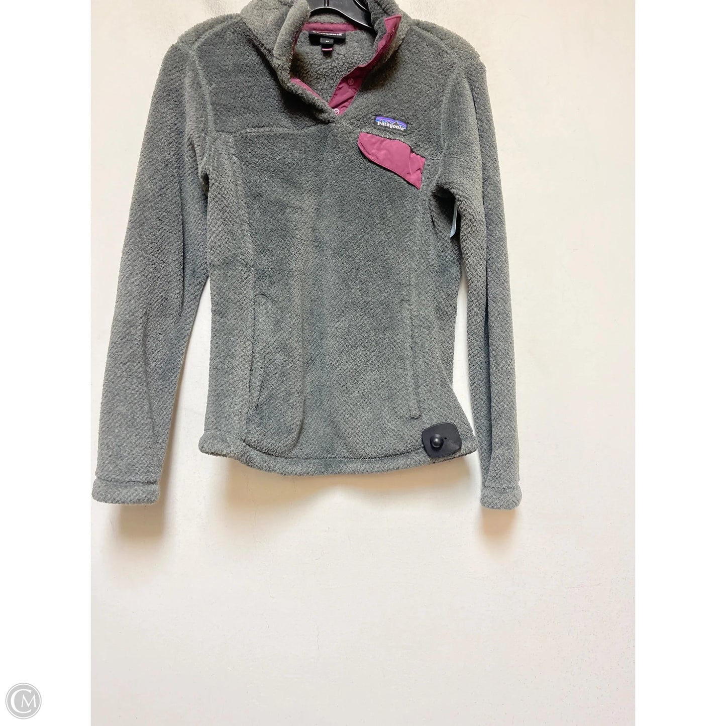 Sweatshirt Collar By Patagonia In Grey, Size: Xs