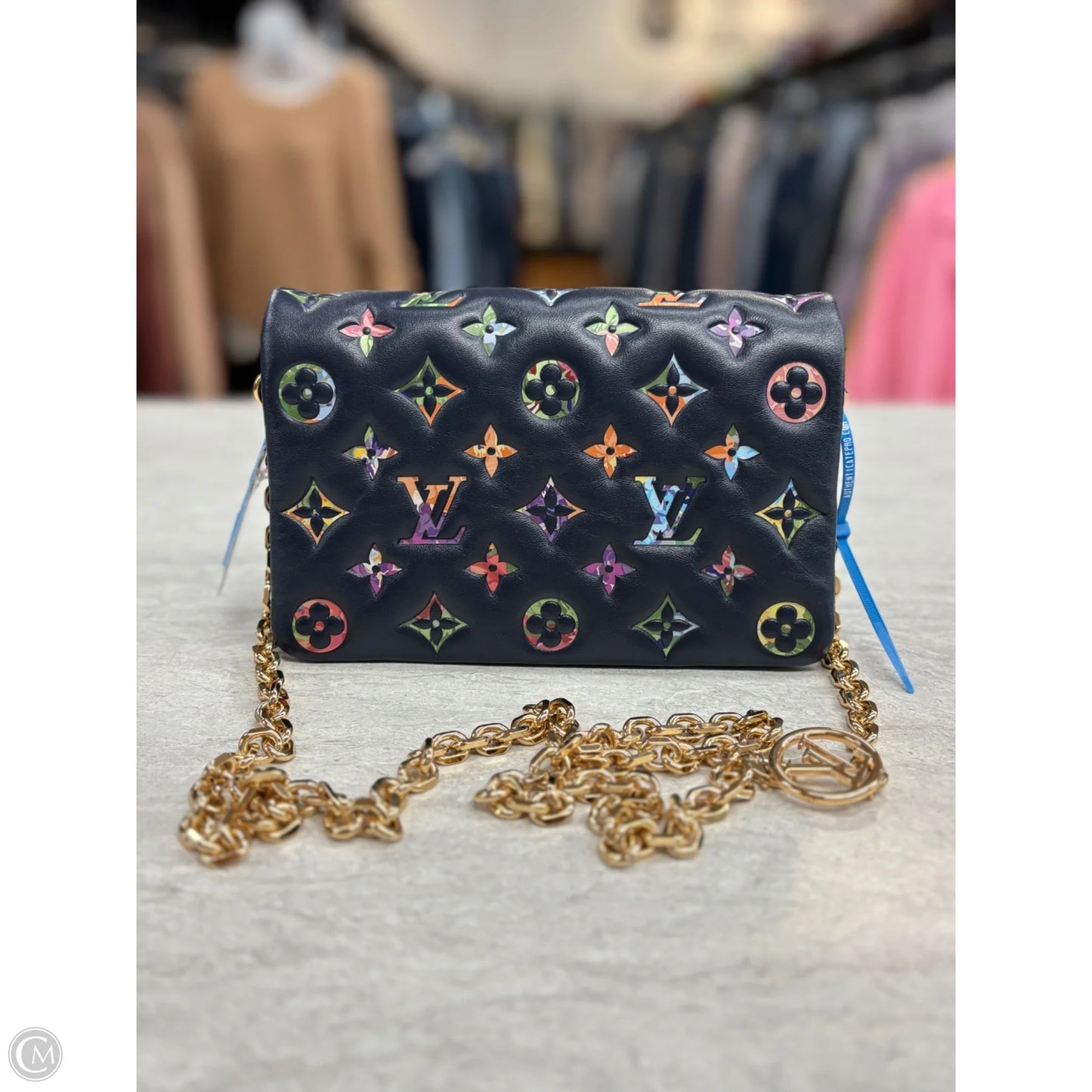 Crossbody Luxury Designer By Louis Vuitton, Size: Small