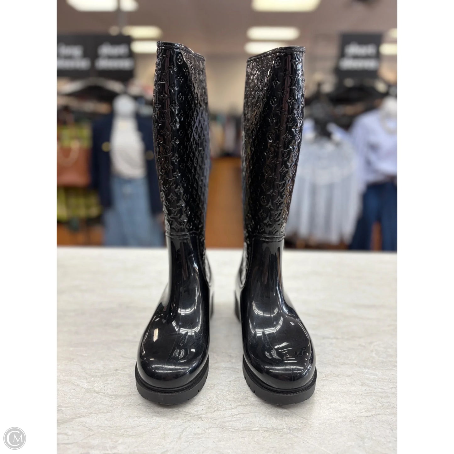 Boots Luxury Designer By Louis Vuitton In Black, Size: 7