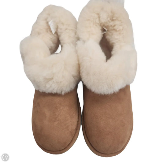 Boots Ankle Flats By Clothes Mentor In Brown, Size: 7