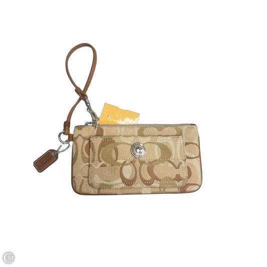 Wristlet Designer By Coach, Size: Medium