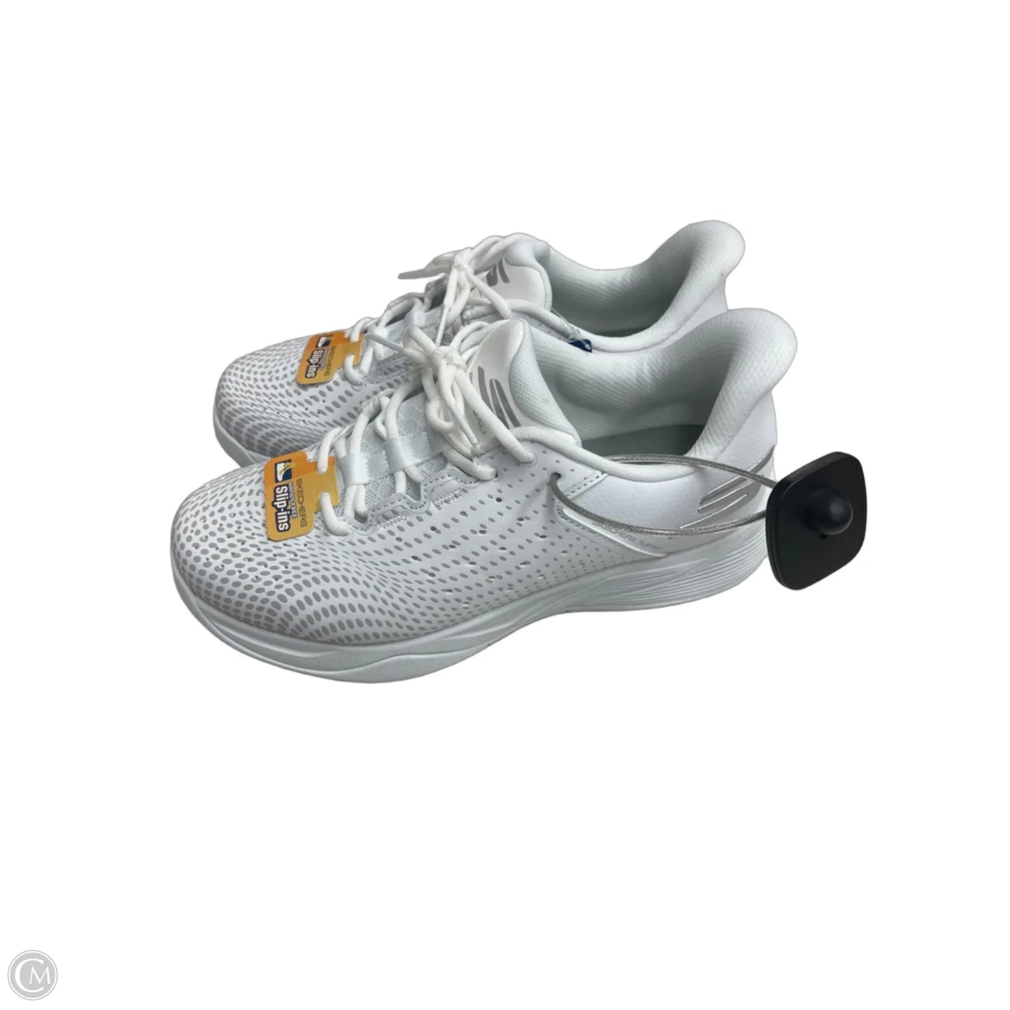 Shoes Sneakers By Skechers In White, Size: 7