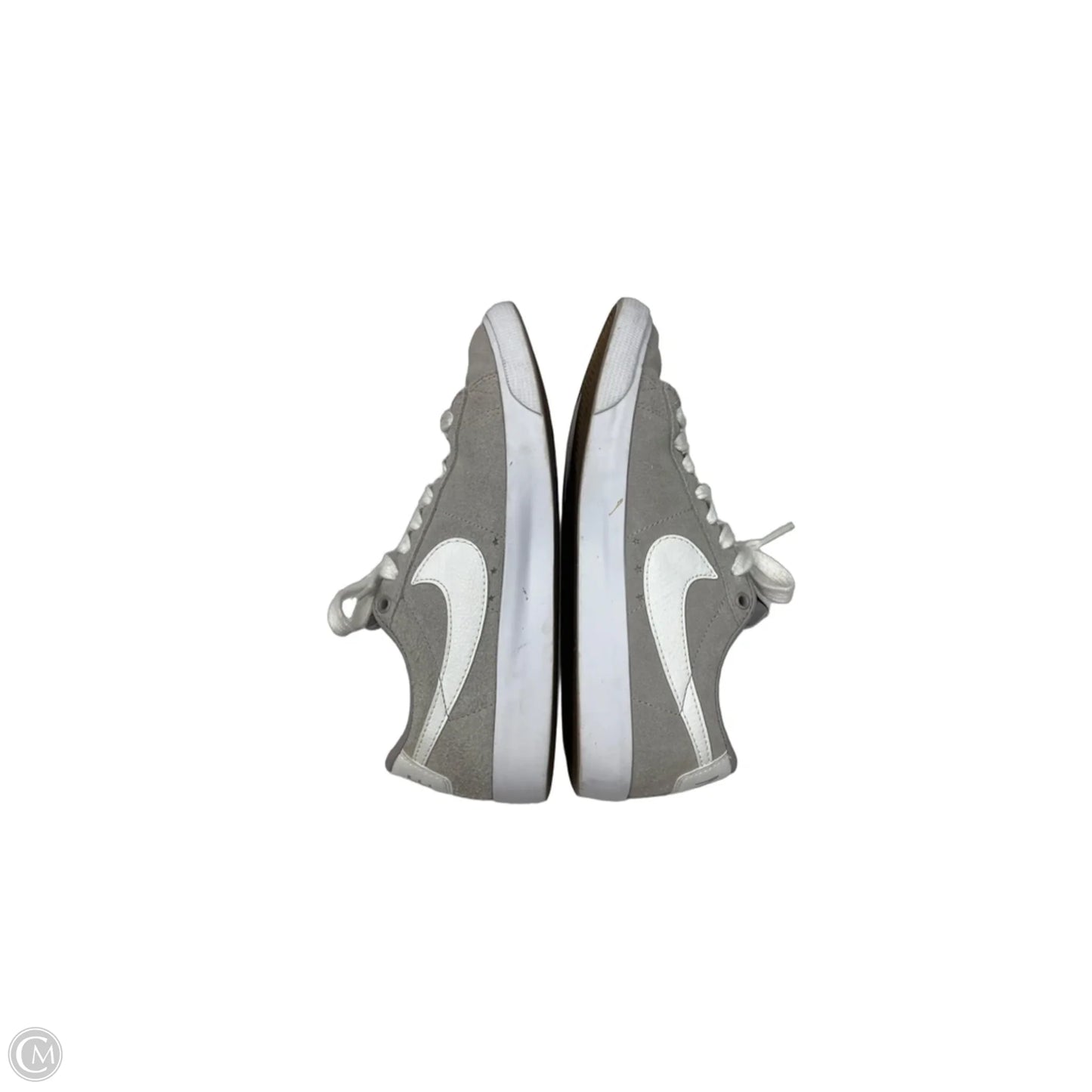 Shoes Sneakers By Nike In Grey, Size: 5.5