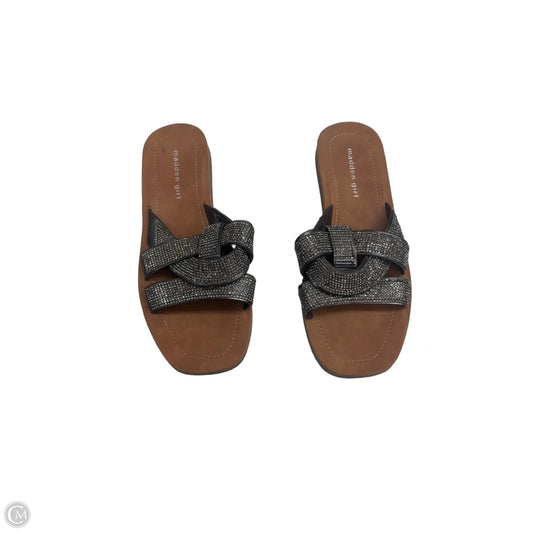 Sandals Flats By Madden Girl In Brown & Grey, Size: 7.5