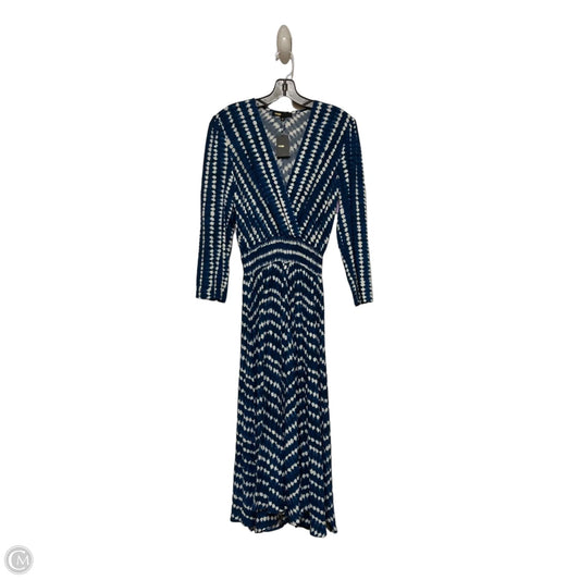 Dress Casual Maxi By Clothes Mentor In Blue & White, Size: S