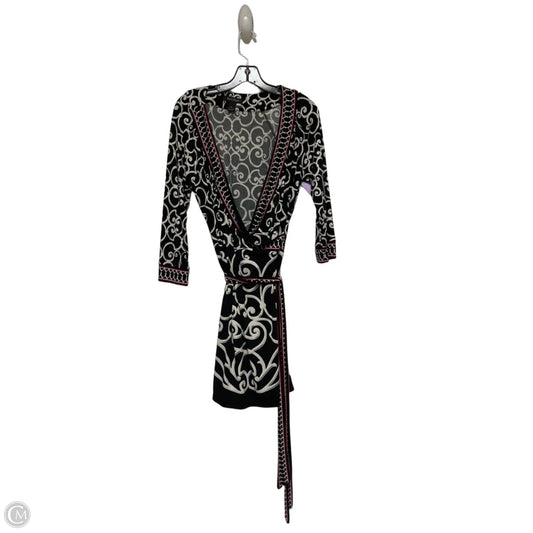 Dress Casual Short By White House Black Market In Black & White, Size: L
