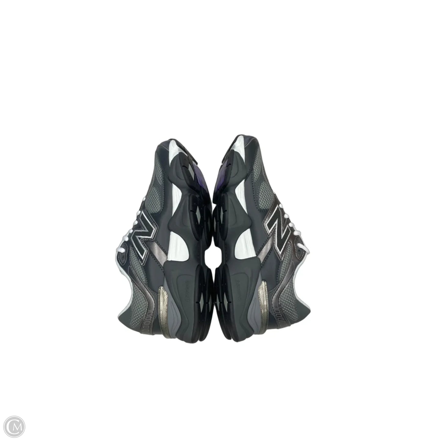 Shoes Athletic By New Balance In Grey & White, Size: 6.5