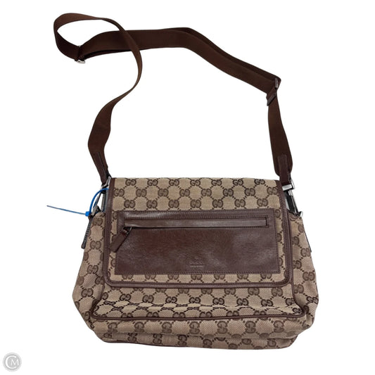 Crossbody Luxury Designer By Gucci, Size: Medium
