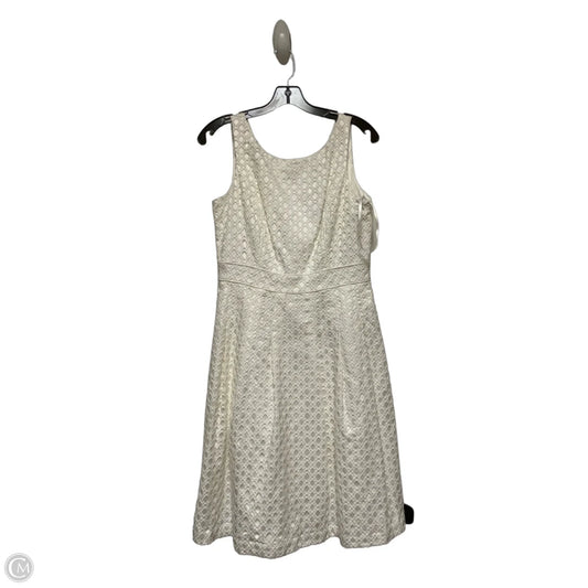 Dress Casual Short By White House Black Market In White, Size: S