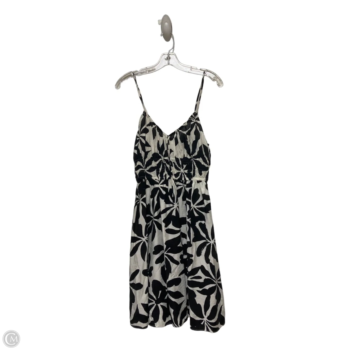 Dress Casual Short By H&m In Black & White, Size: S