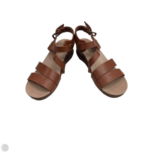Sandals Heels Wedge By Bare Traps In Brown, Size: 6