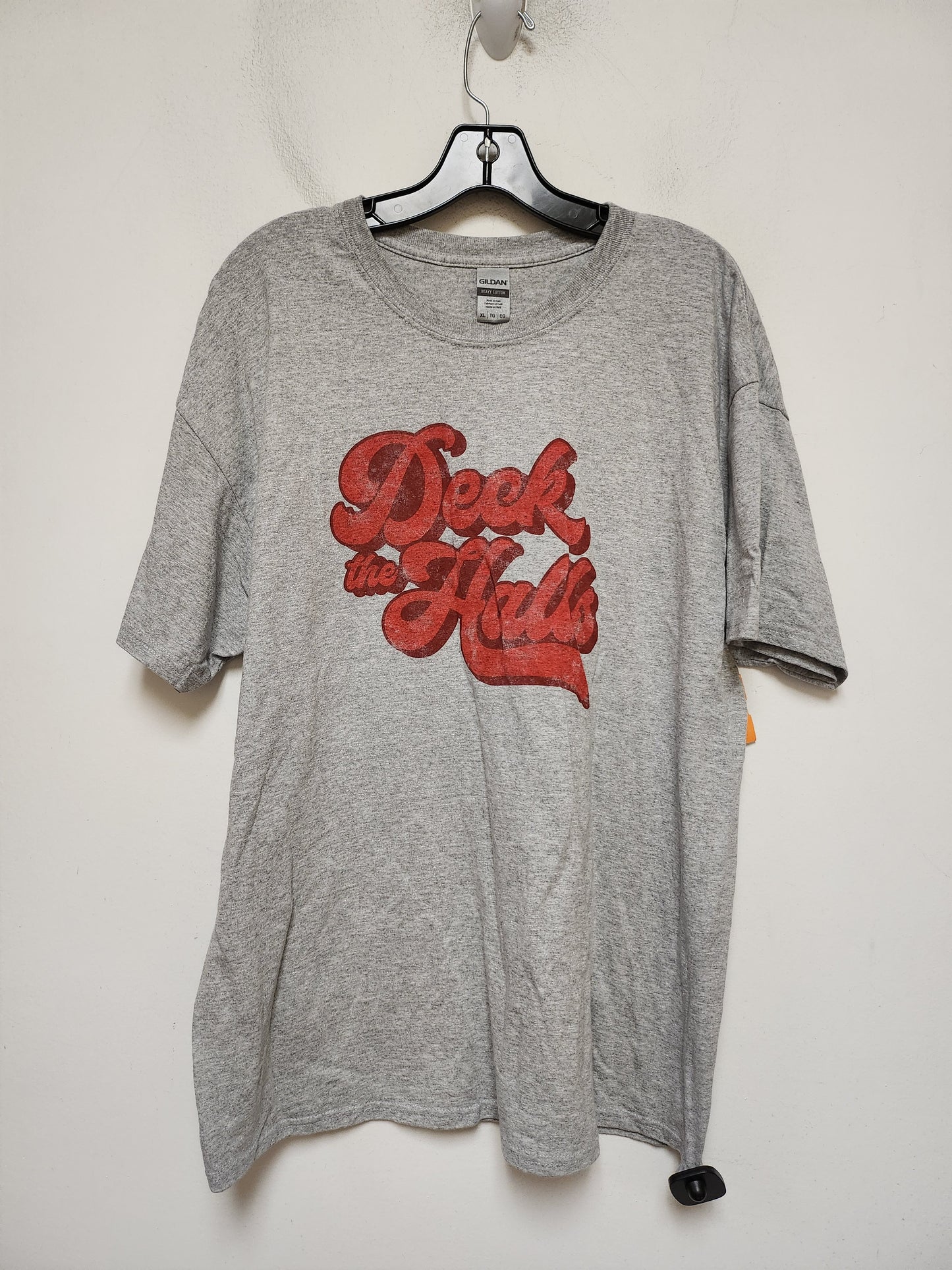 Top Short Sleeve Basic By Gildan In Grey, Size: Xl