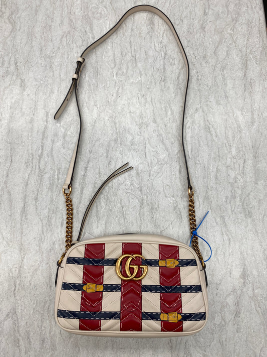 Handbag Luxury Designer By Gucci, Size: Small