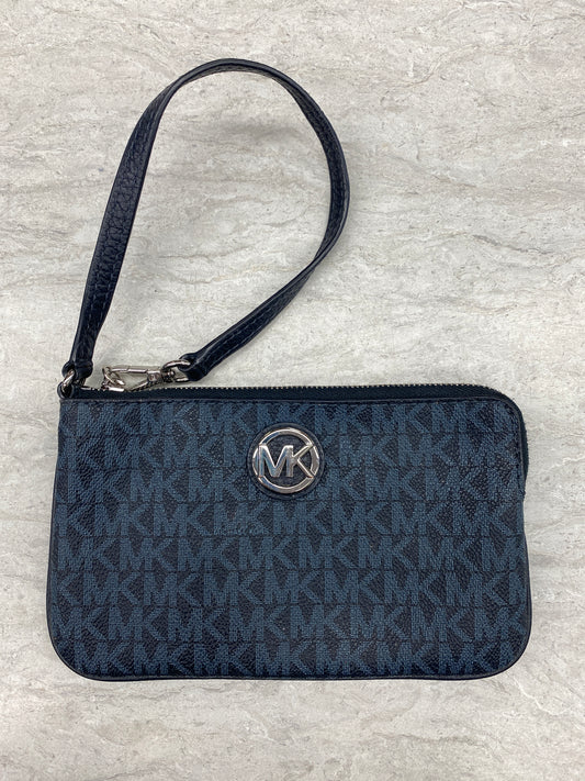 Wristlet Designer By Michael Kors, Size: Medium