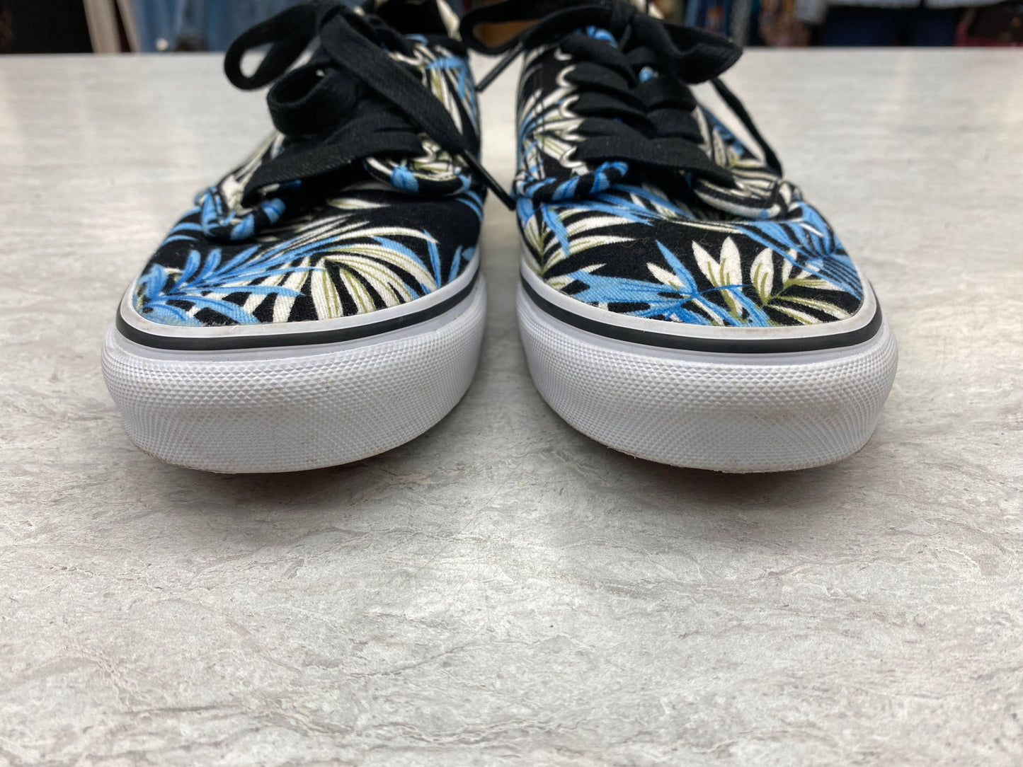 Shoes Sneakers By Vans In Tropical Print, Size: 8