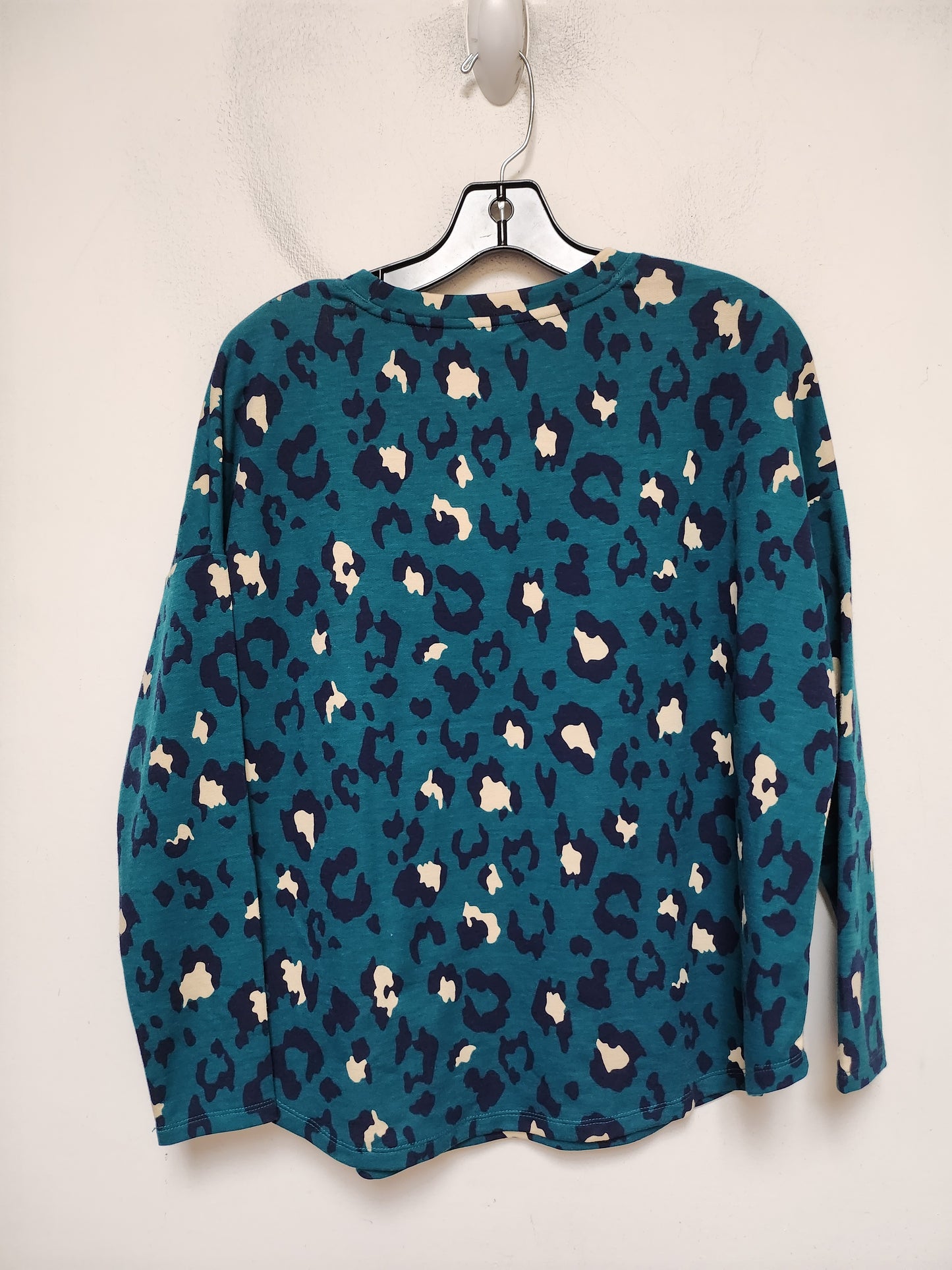 Top Long Sleeve Basic By Crown And Ivy In Aqua, Size: Xs