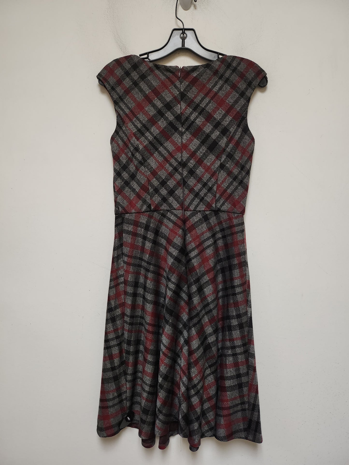 Dress Casual Midi By Maggy London In Plaid Pattern, Size: Xs