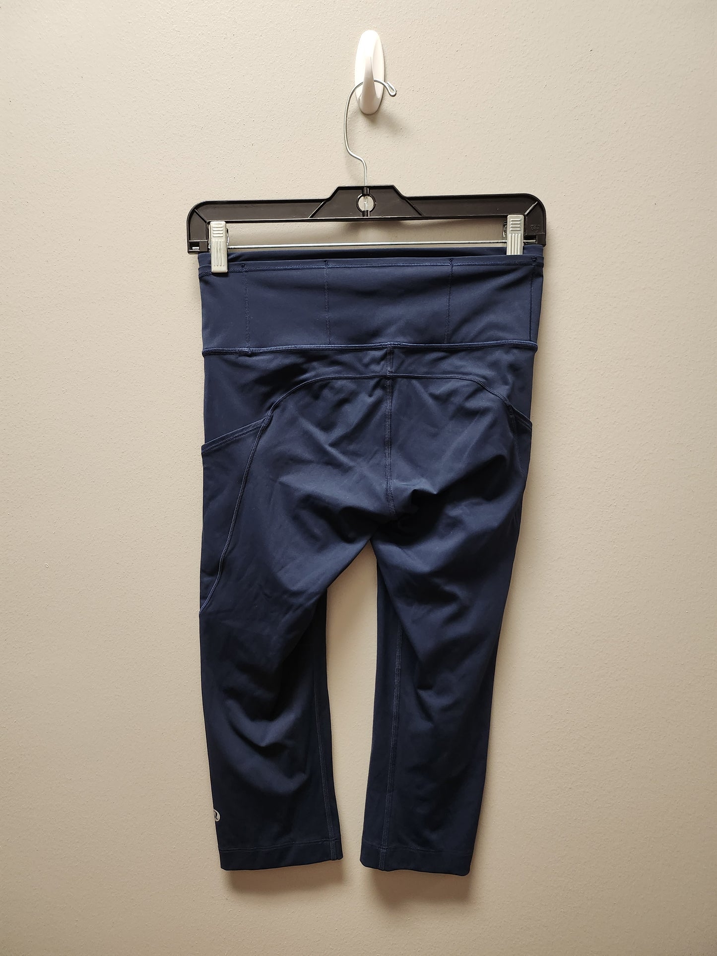 Athletic Capris By Lululemon In Blue, Size: 6