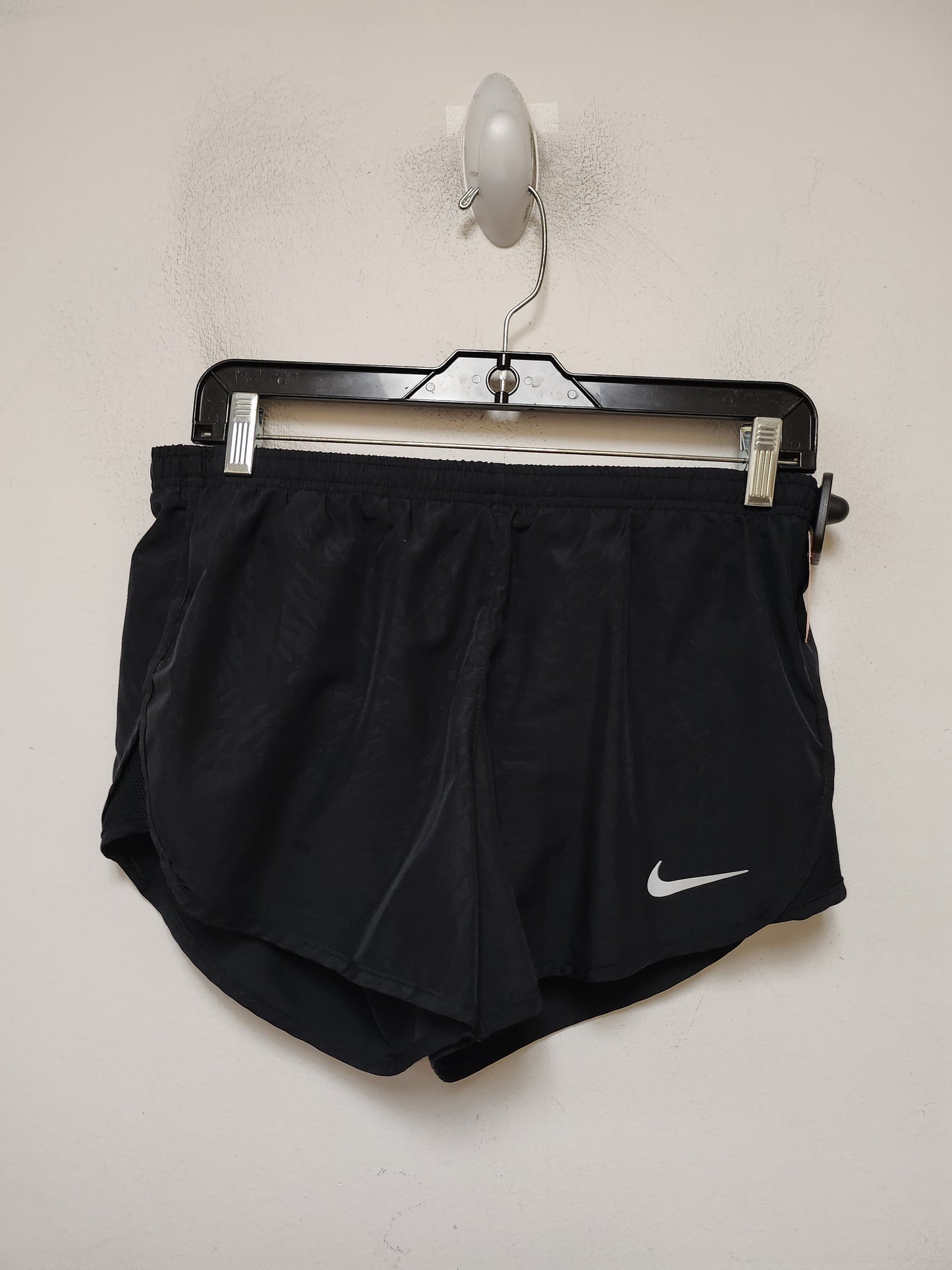 Athletic Shorts By Nike Apparel In Black, Size: S