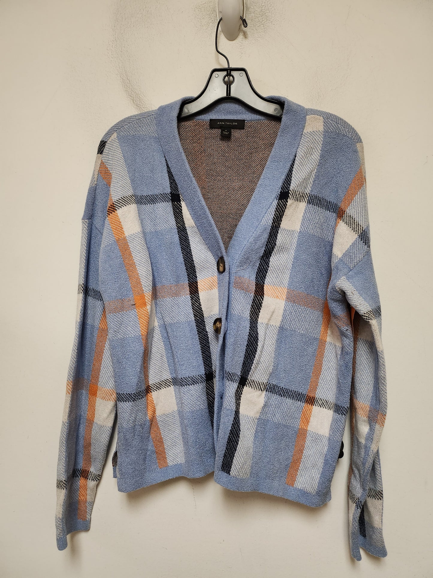 Sweater Cardigan By Ann Taylor In Plaid Pattern, Size: M