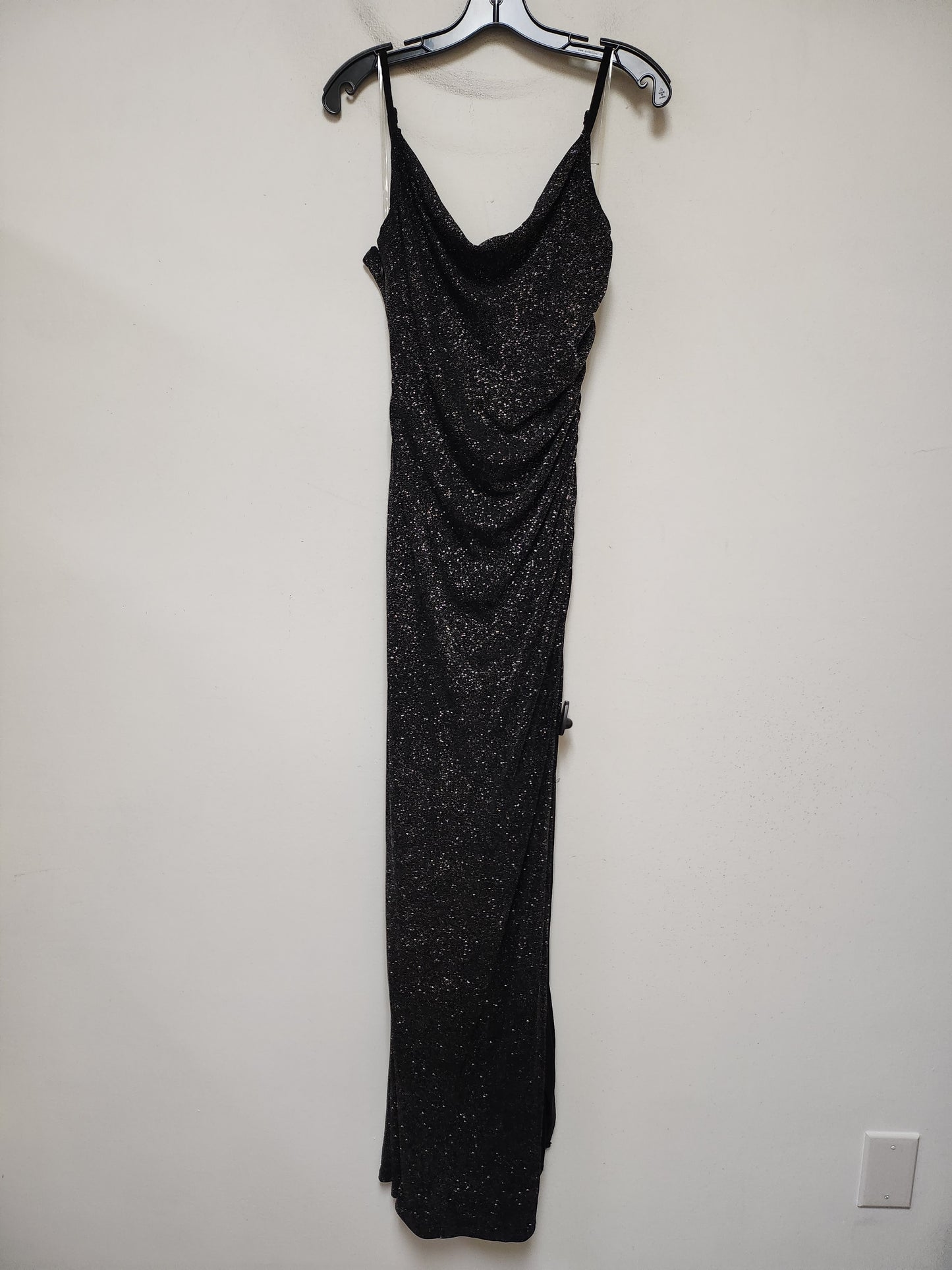 Dress Party Long By Clothes Mentor In Black & Silver, Size: M