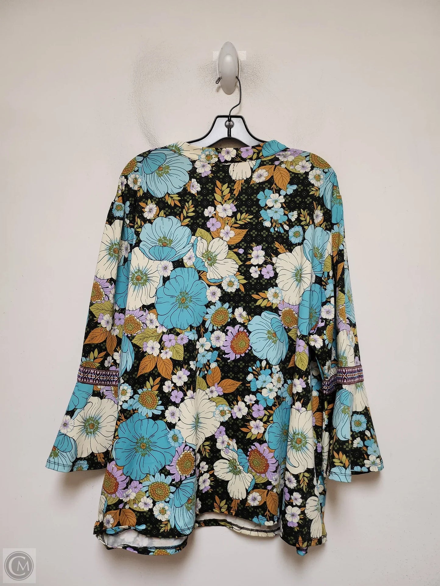 Top Short Sleeve By Tacera In Floral Print, Size: 3x