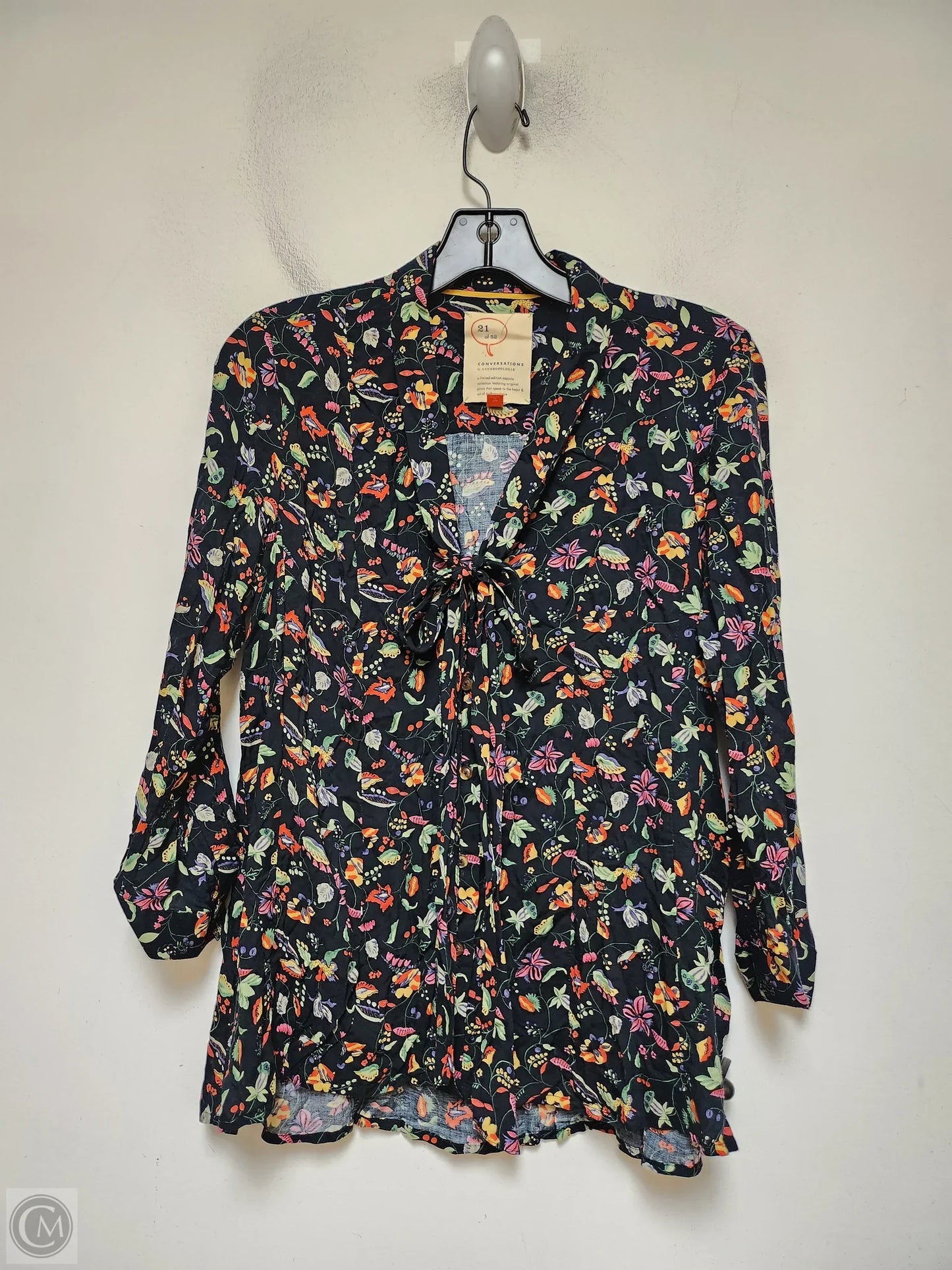 Top Long Sleeve By Anthropologie In Floral Print, Size: Xs