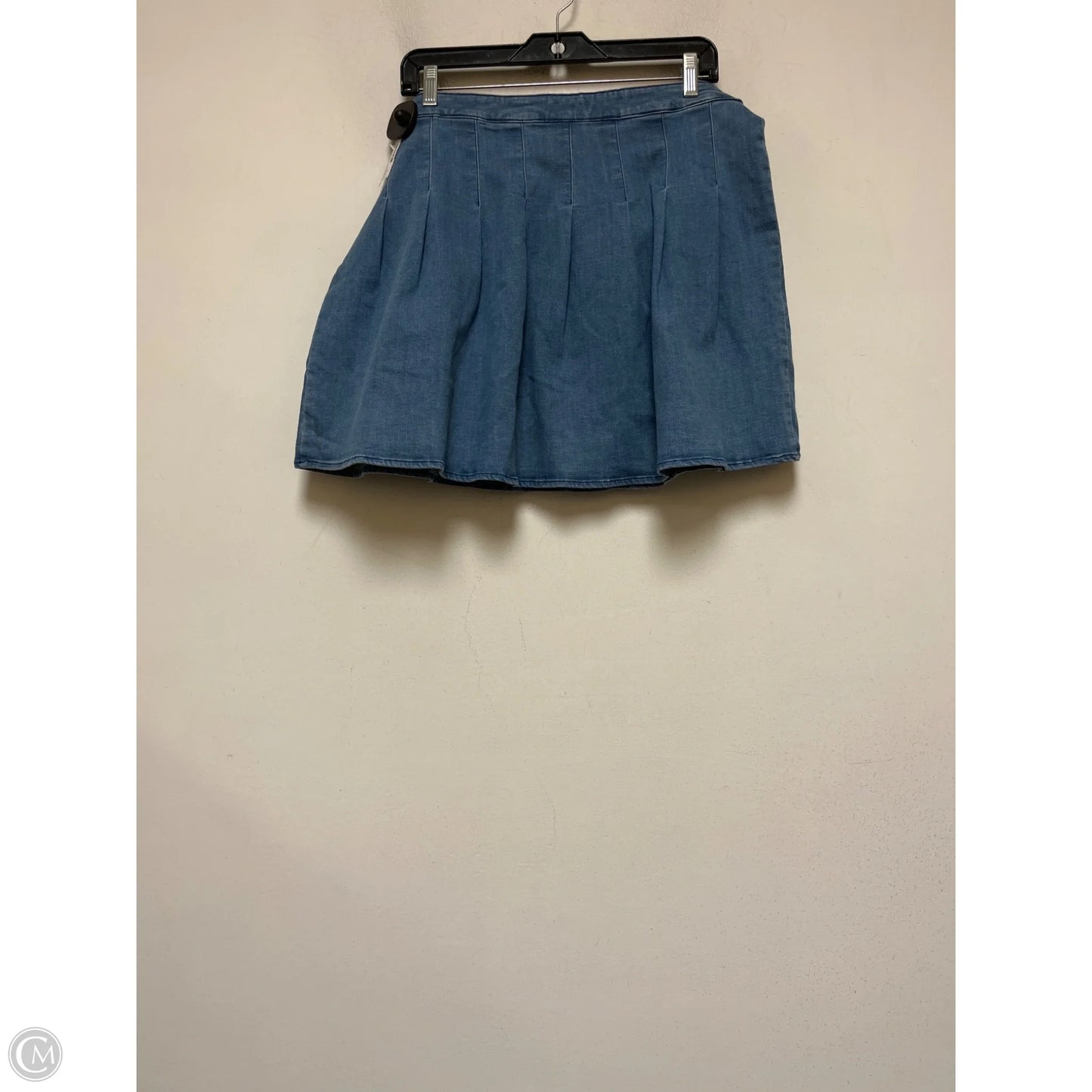 Skirt Mini & Short By Clothes Mentor In Blue Denim, Size: 14