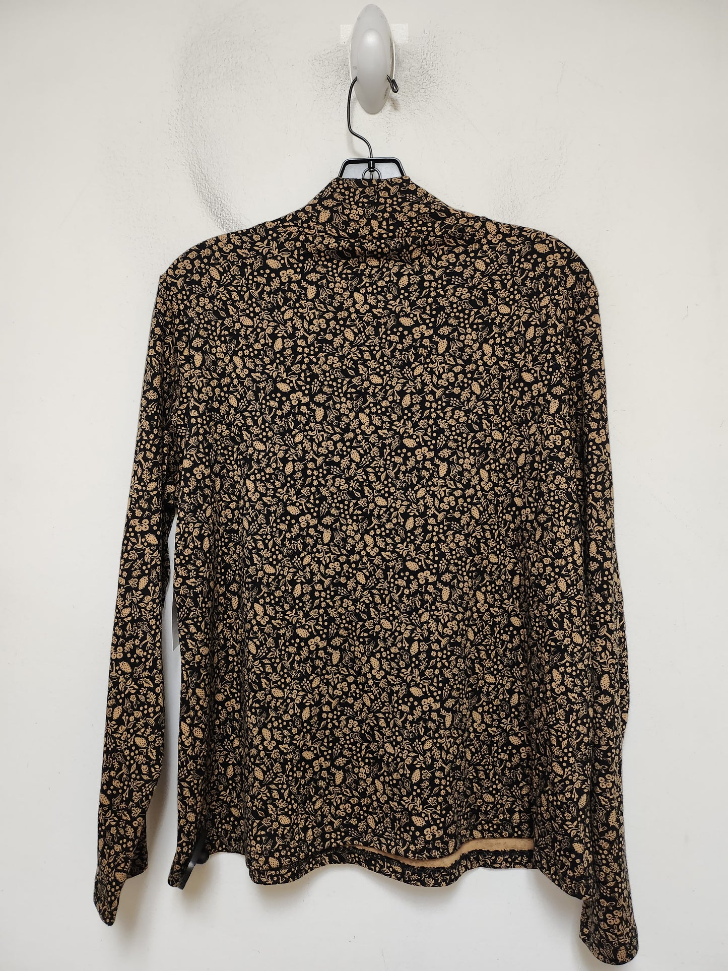 Top Long Sleeve By Croft And Barrow In Black & Brown, Size: L