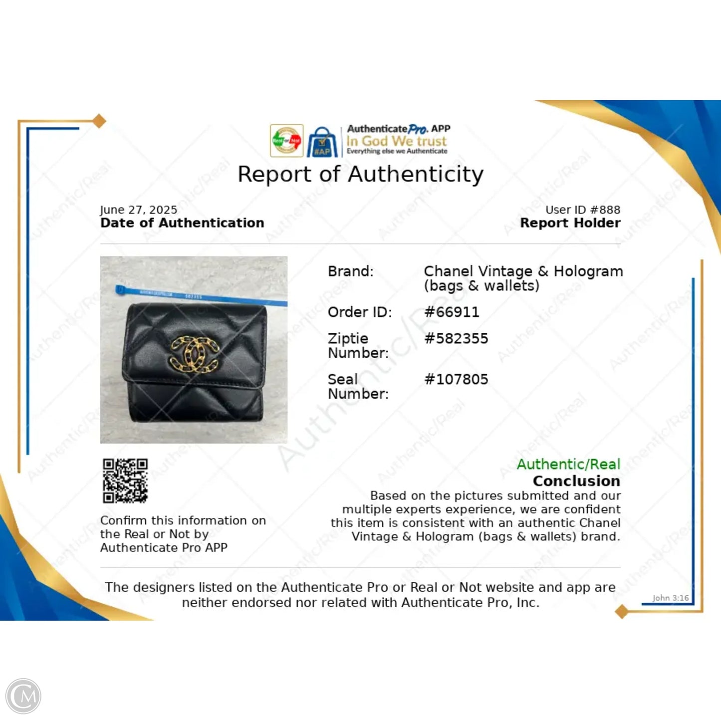Wallet Luxury Designer By Chanel, Size: Small