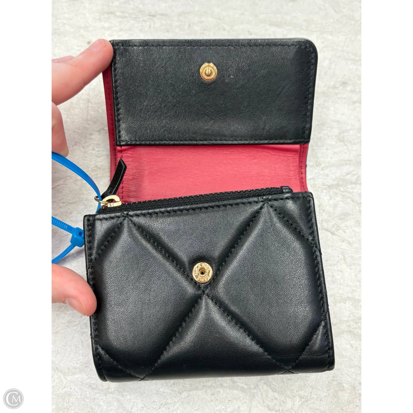 Wallet Luxury Designer By Chanel, Size: Small