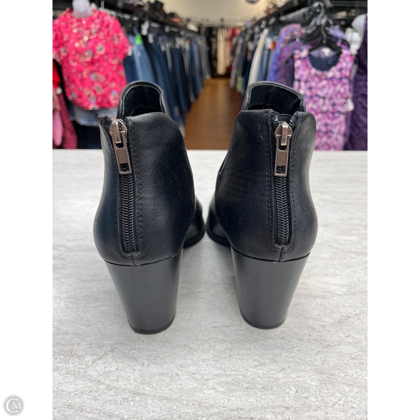Boots Ankle Heels By Clothes Mentor In Black, Size: 9.5