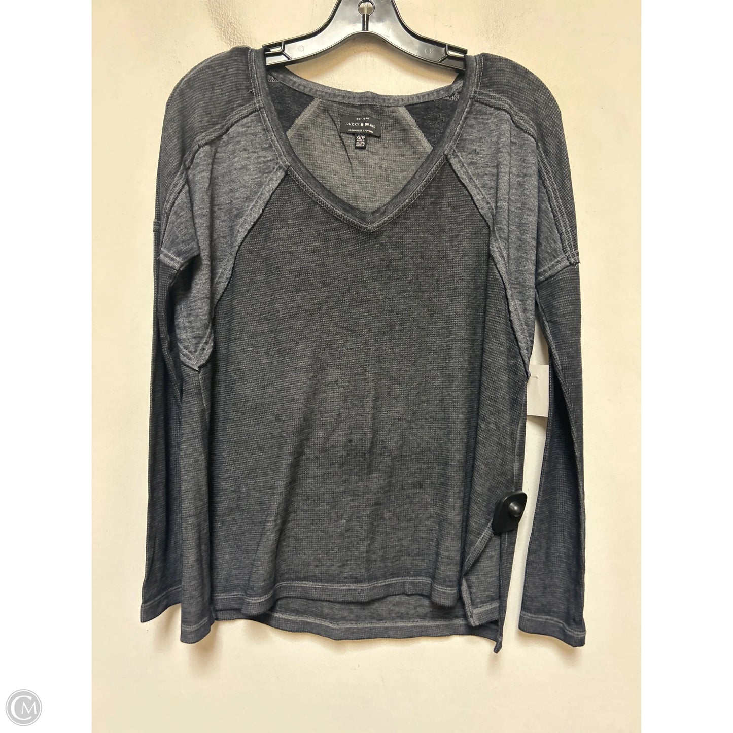 Top Long Sleeve By Lucky Brand In Grey, Size: Xs