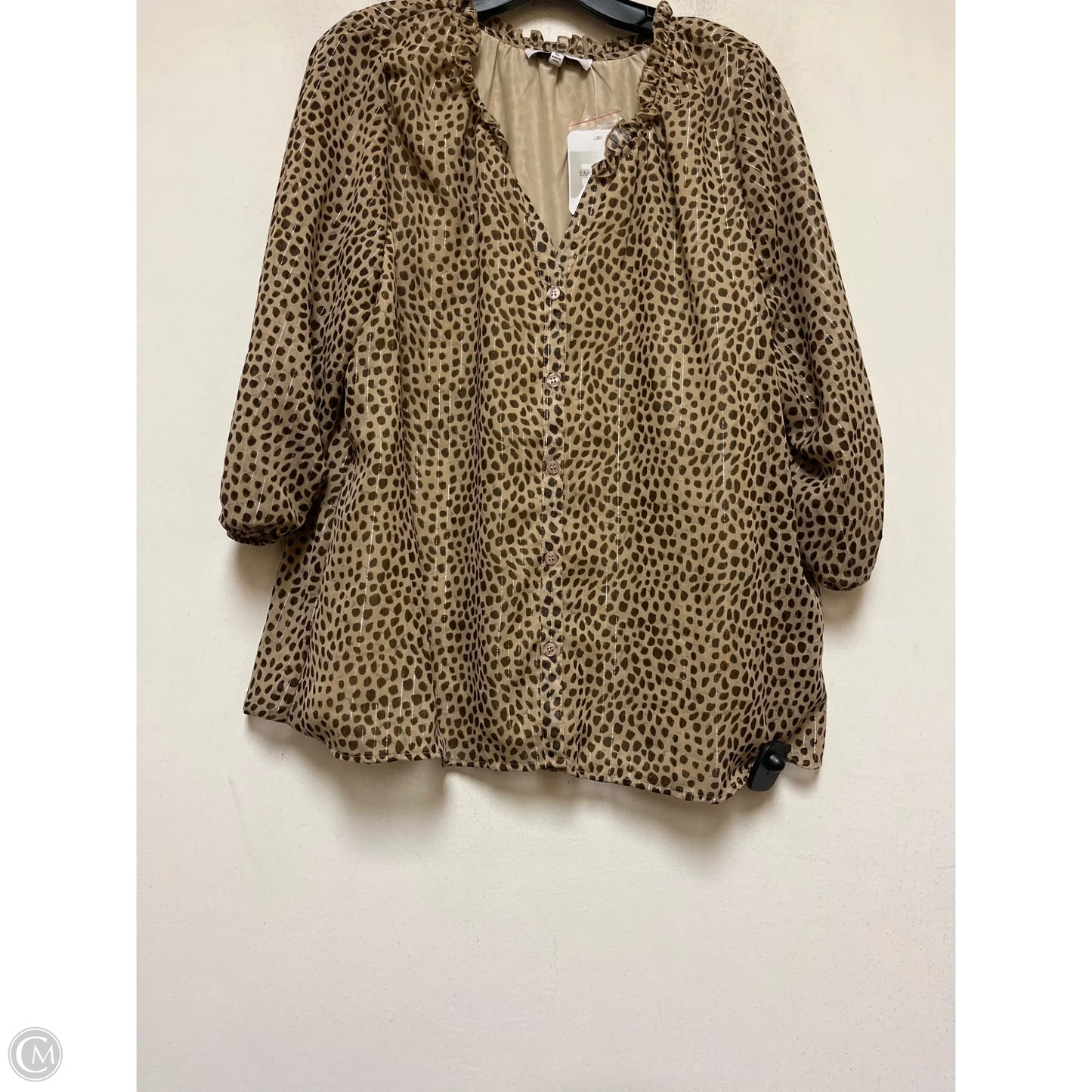 Top Short Sleeve By Emily Daniels In Brown, Size: Xl