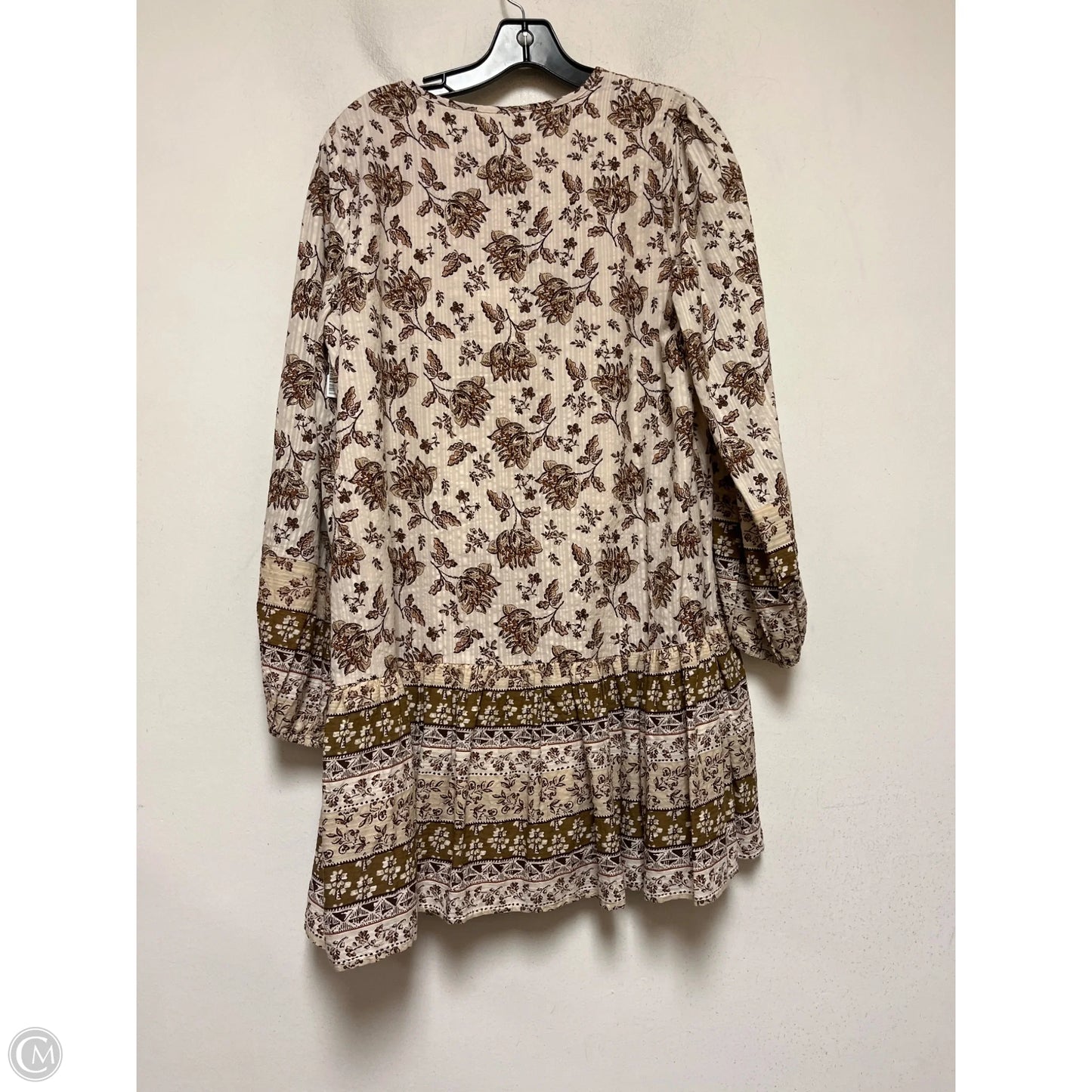 Dress Casual Short By Loft In Cream & Tan, Size: S