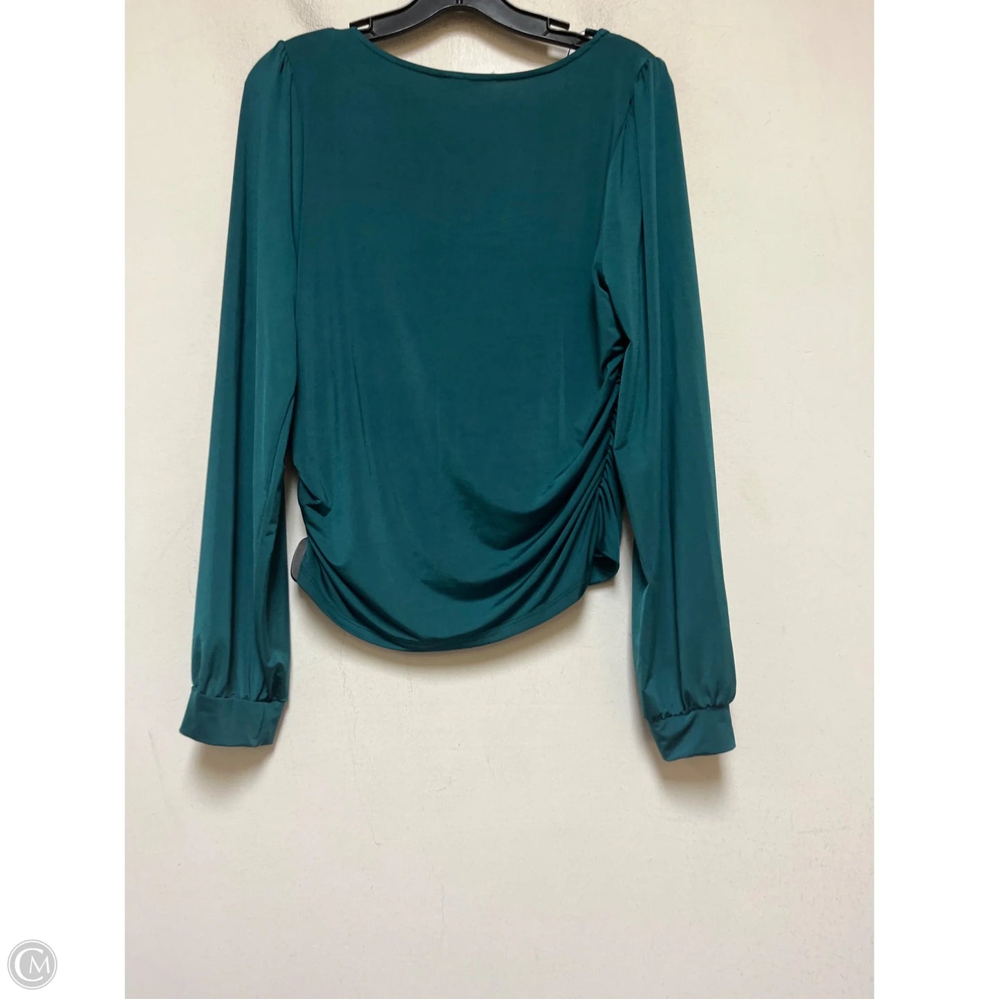 Top Long Sleeve By Lush In Green, Size: Xl