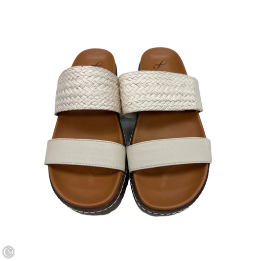 Sandals Flats By Clothes Mentor In Cream, Size: 8