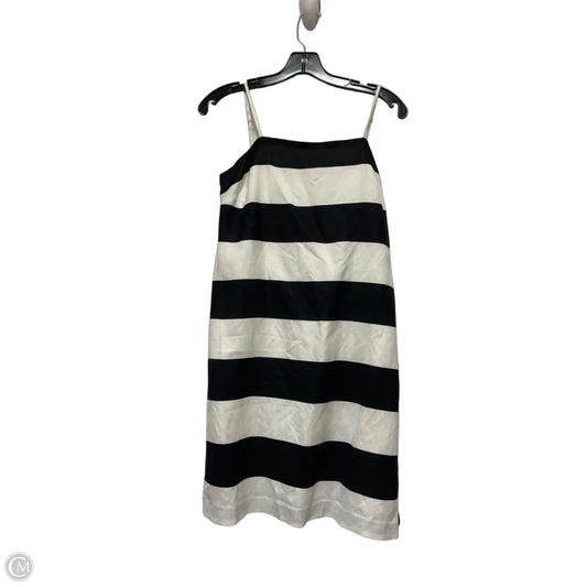 Dress Casual Short By Cece In Striped Pattern, Size: S
