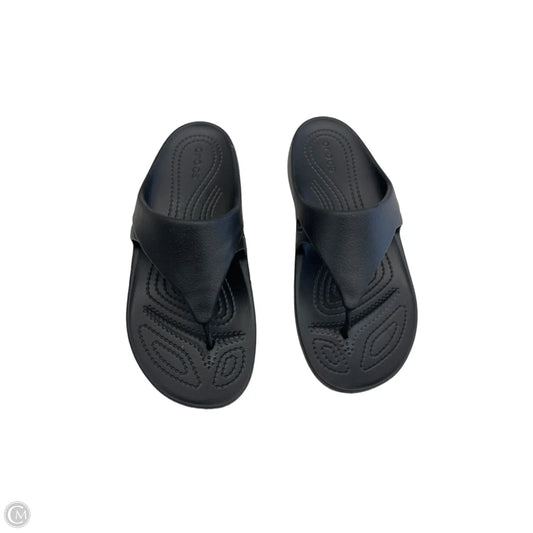 Sandals Flats By Crocs In Blue, Size: 6