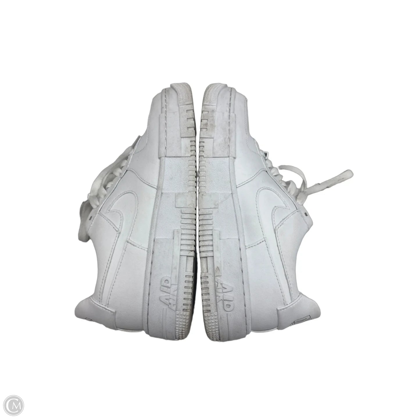 Shoes Sneakers By Nike In White, Size: 7.5