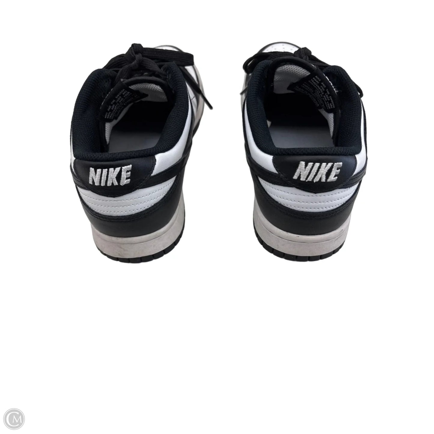 Shoes Sneakers By Nike In Black & White, Size: 10