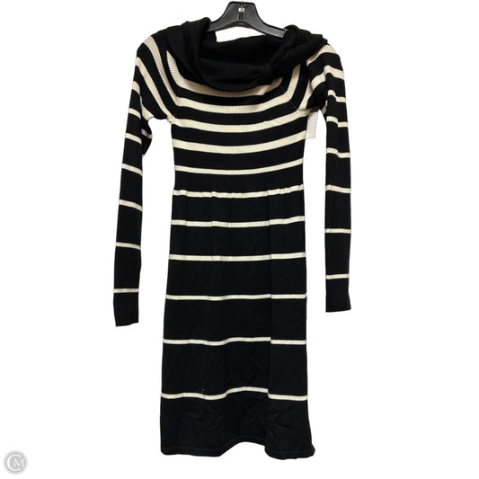 Dress Casual Short By White House Black Market In Black & White, Size: Xs