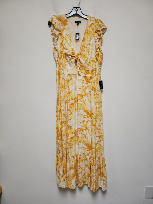 Dress Casual Maxi By Express In White & Yellow, Size: L