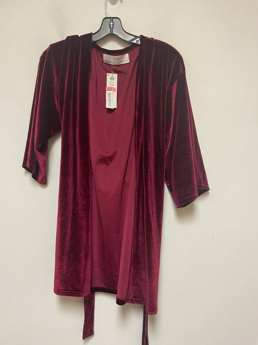 Robe By Kate Landry  Size: Os