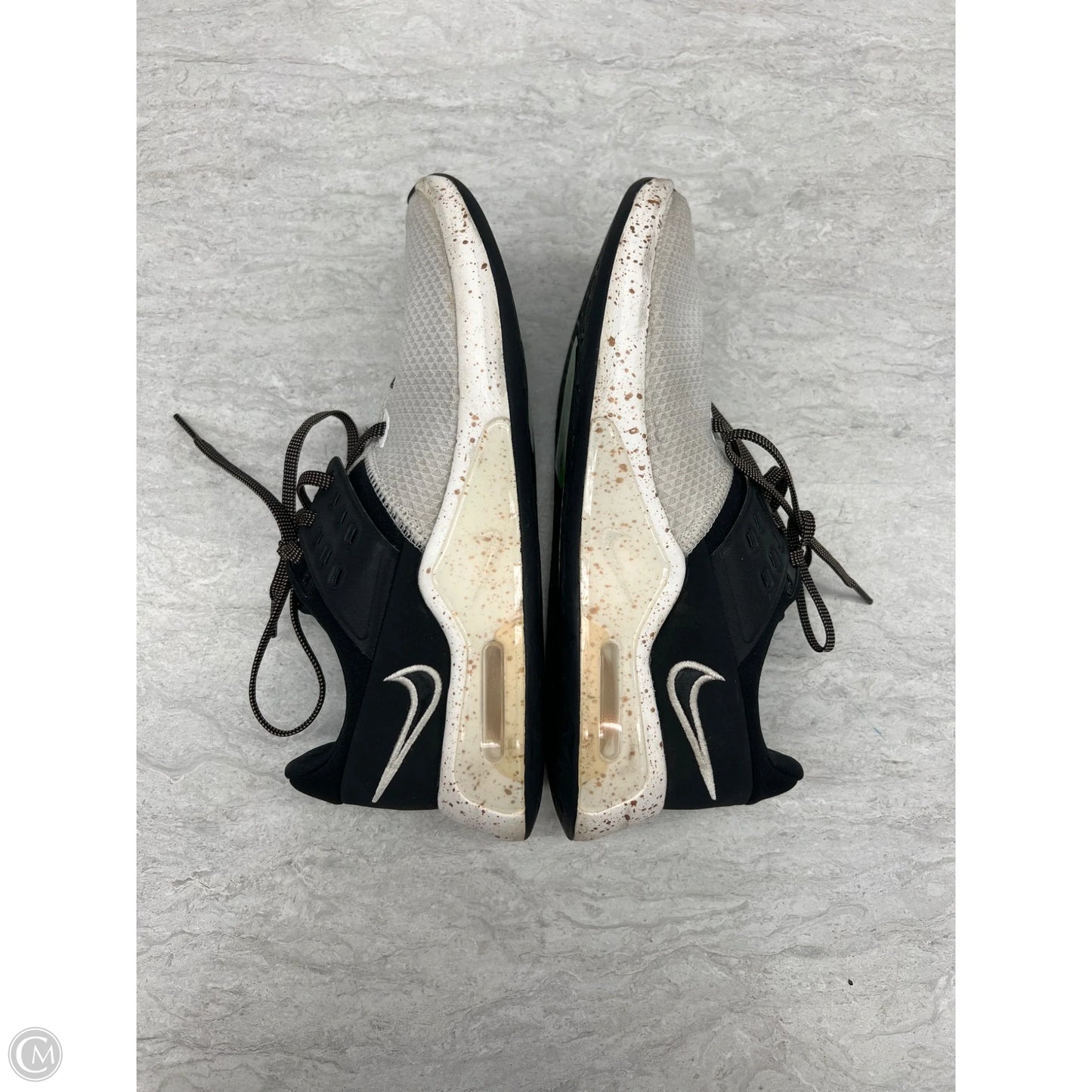Shoes Athletic By Nike In Black & Cream, Size: 7.5