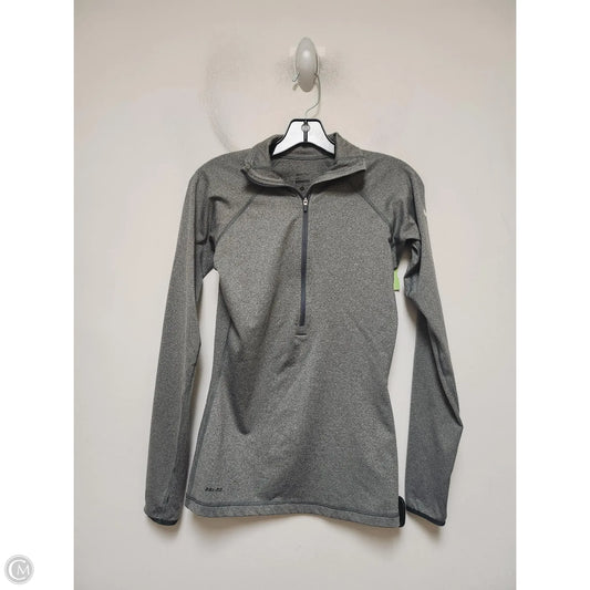 Athletic Top Long Sleeve Collar By Nike Apparel In Grey, Size: S