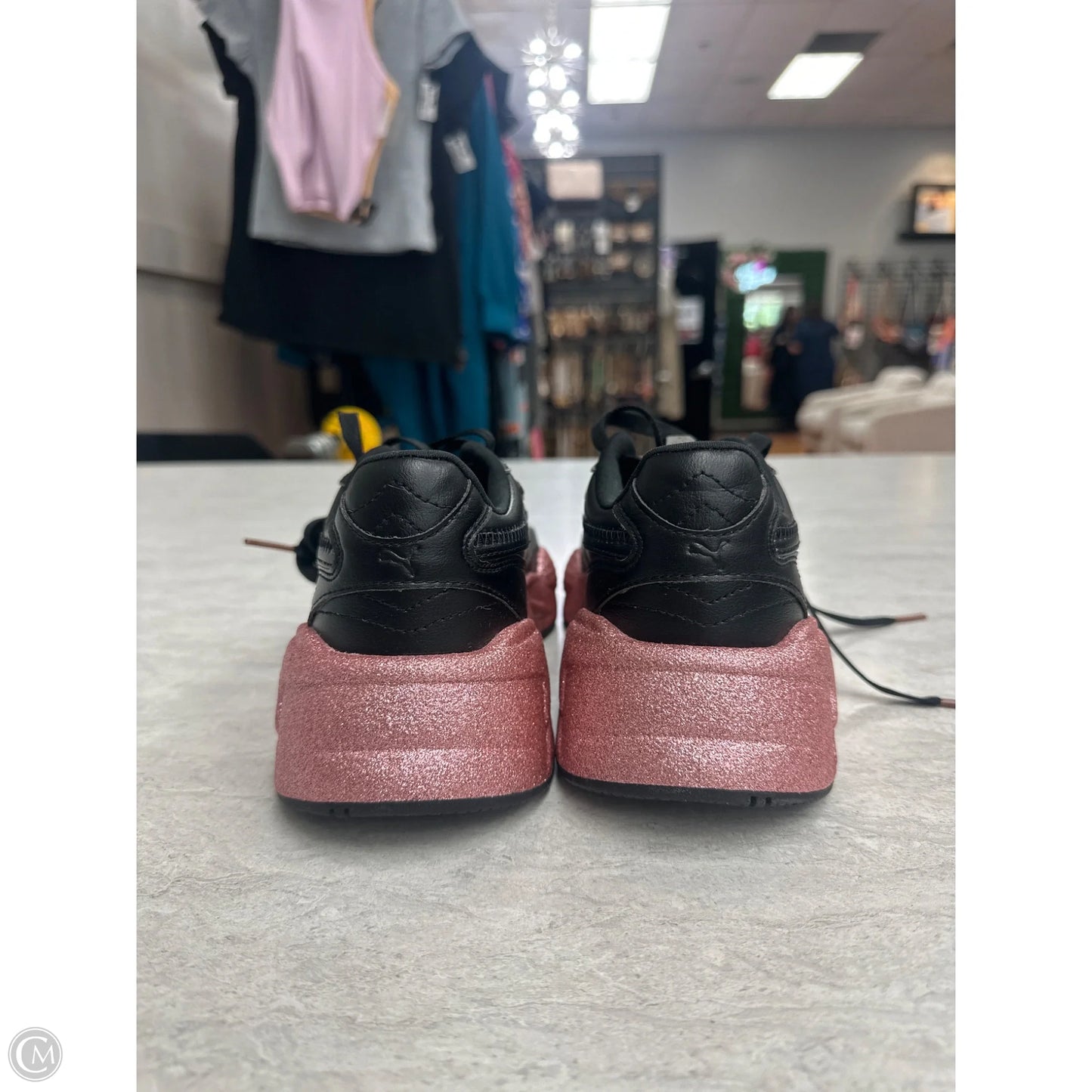 Shoes Athletic By Puma In Black & Pink, Size: 8.5